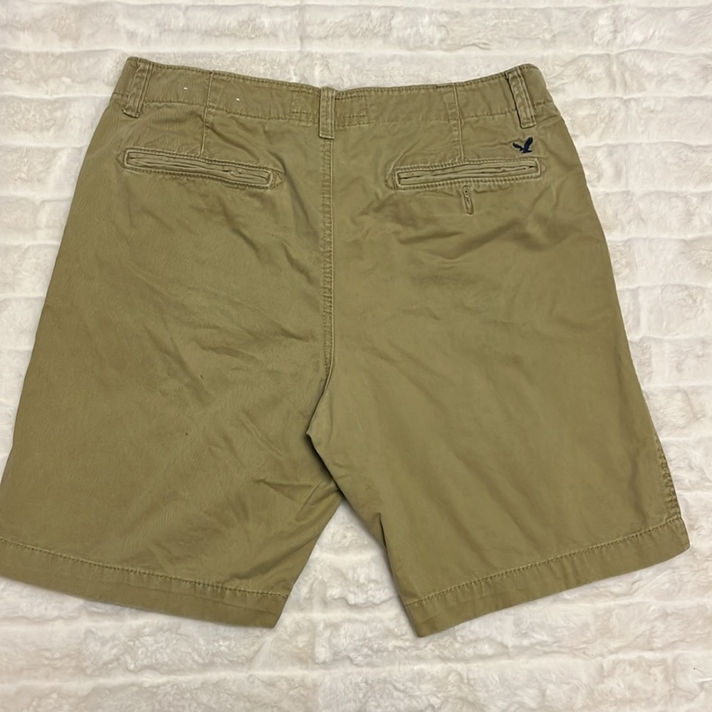 American Eagle Shorts - Picture 2 of 5